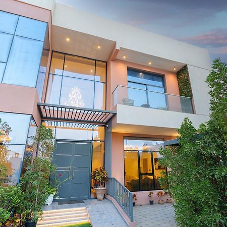 Boutique-Trade Center Bed & Breakfast Dubai Luaran gambar