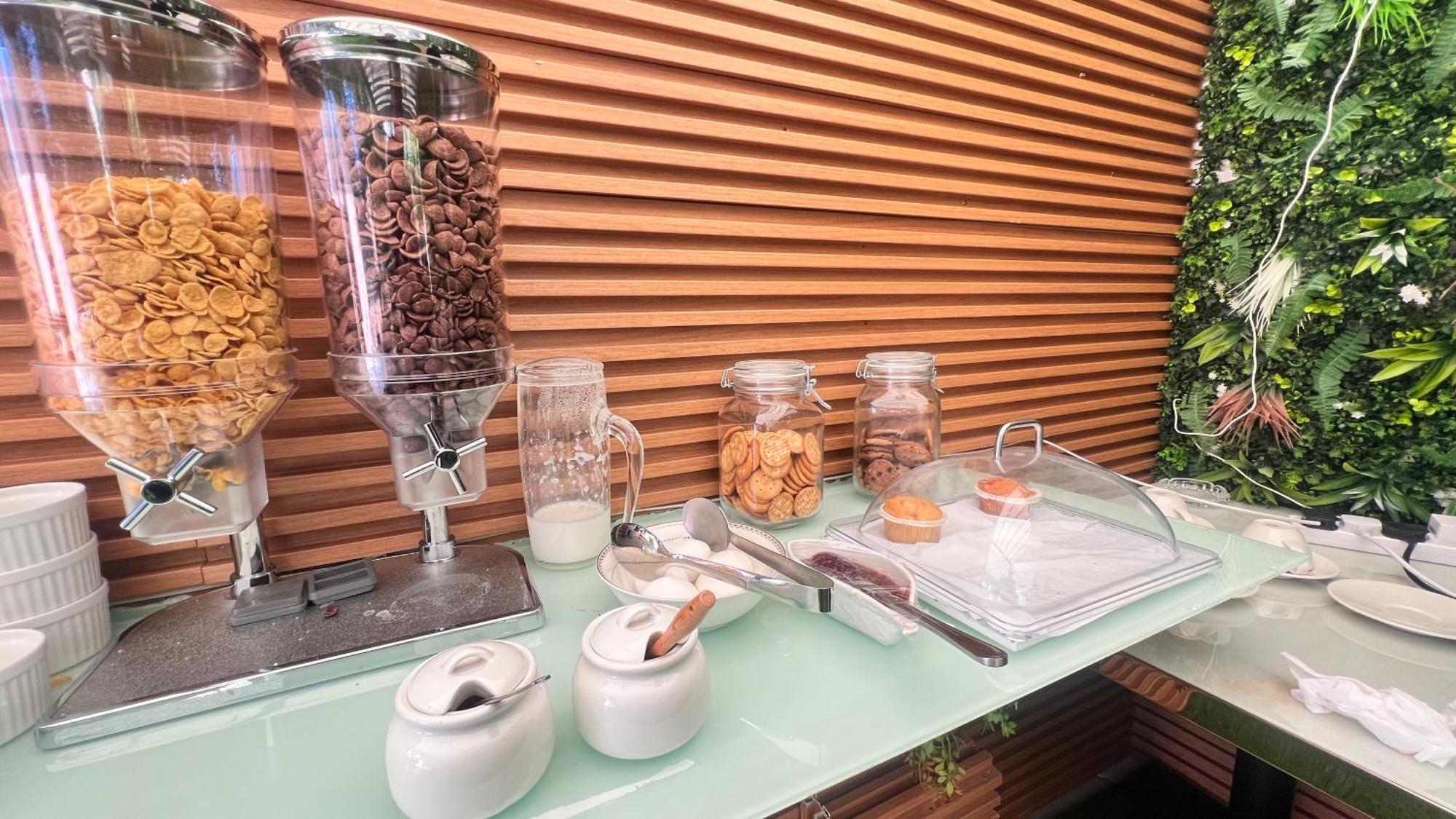 Boutique-Trade Center Bed & Breakfast Dubai Luaran gambar