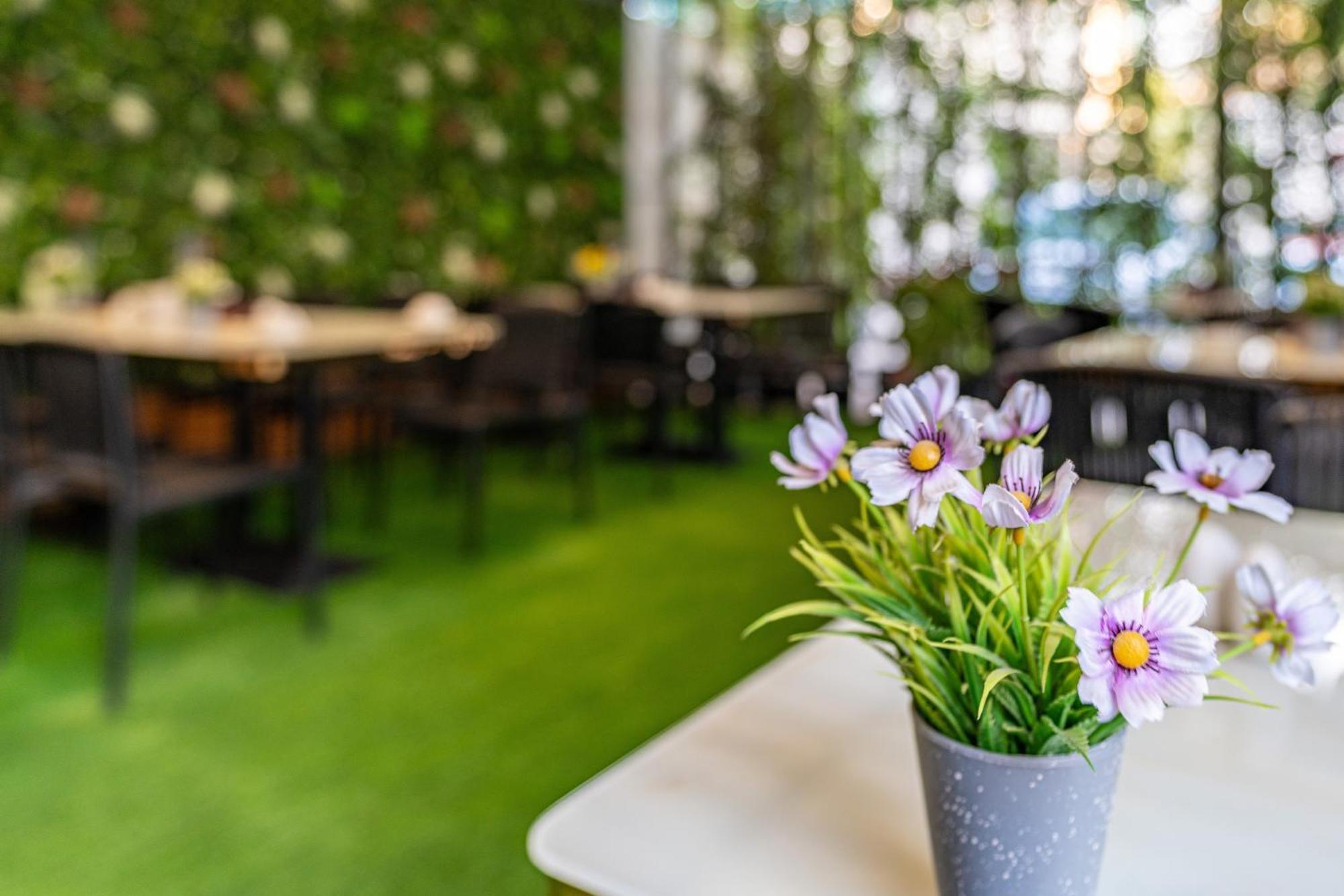 Boutique-Trade Center Bed & Breakfast Dubai Luaran gambar